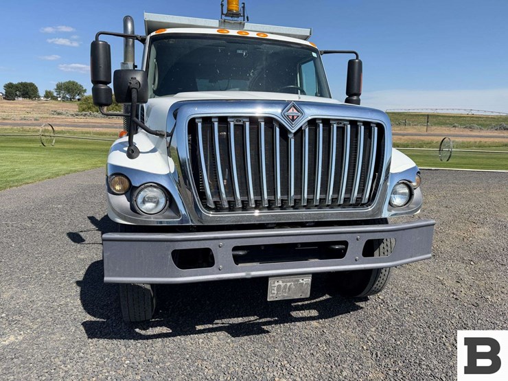 2009-international-workstar-7500-image-8