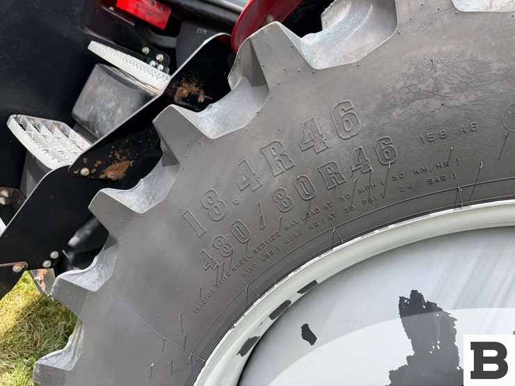 2015-case-ih-magnum-180-image-30