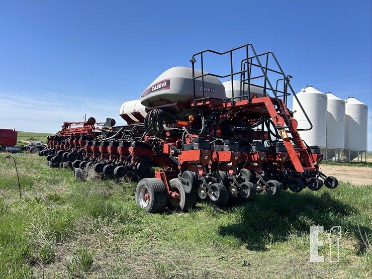 2015-case-ih-1265-image-5