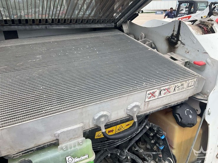 2023-bobcat-t62-image-16