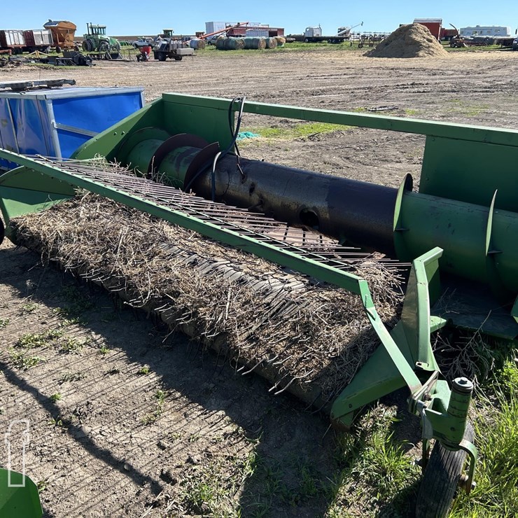 JOHN DEERE PICKUP HEADER 3992