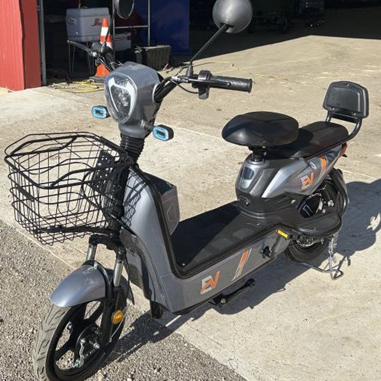 #7 • Electric Bike (IREV) - Grey