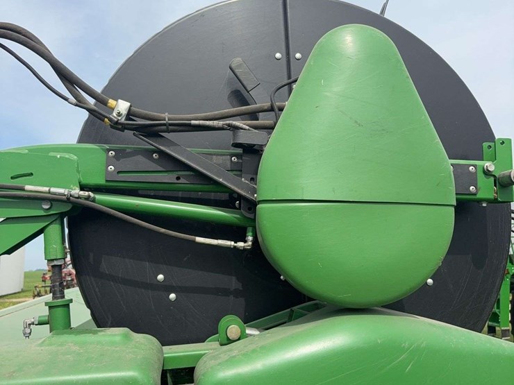 2014-john-deere-635f-image-21