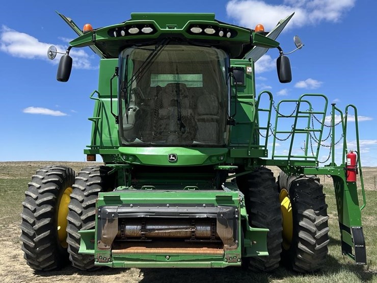 2016-john-deere-s680-image-2