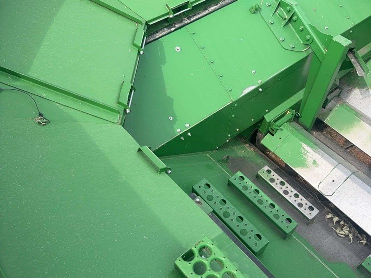 2013-john-deere-s670-image-66