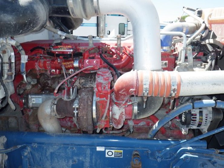 2013-peterbilt-367-image-24