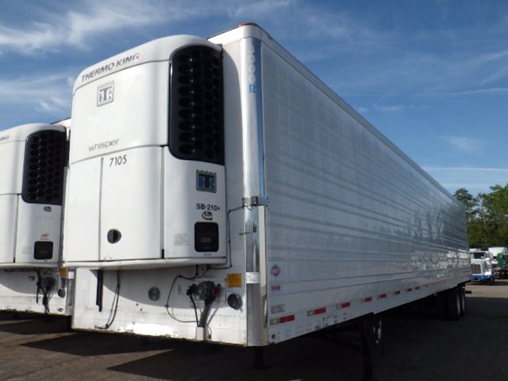 2010-utility-3000r-image-1