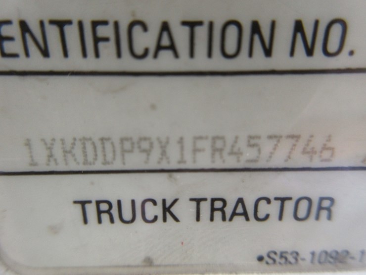 2015-kenworth-t800-image-27