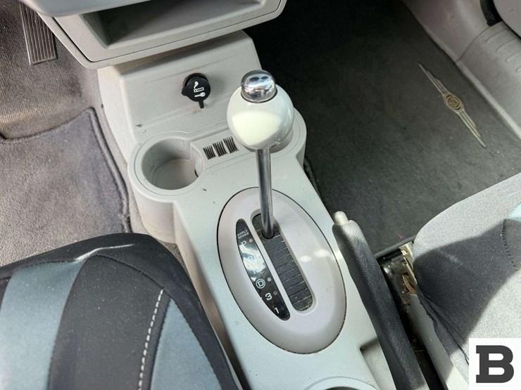 2009-chrysler-pt-cruiser-image-25