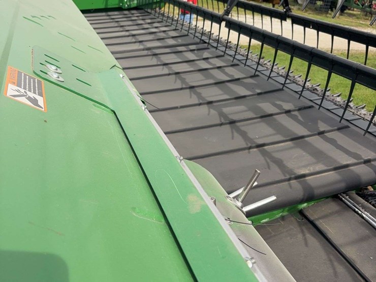 2014-john-deere-635f-image-14