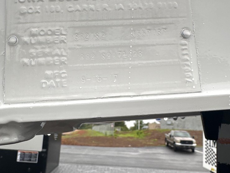 2017-ford-f550-xl-image-20