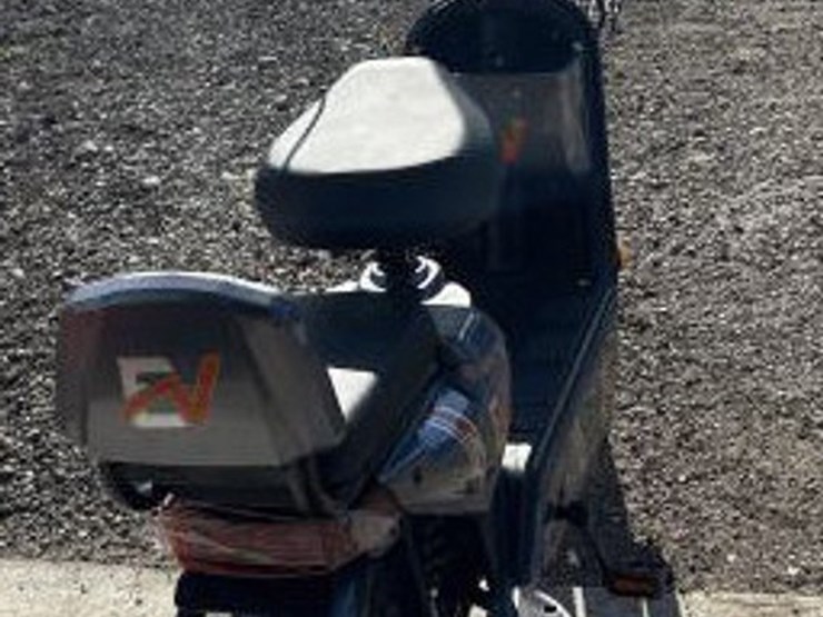 #7-•-electric-bike-(irev)---grey-image-4