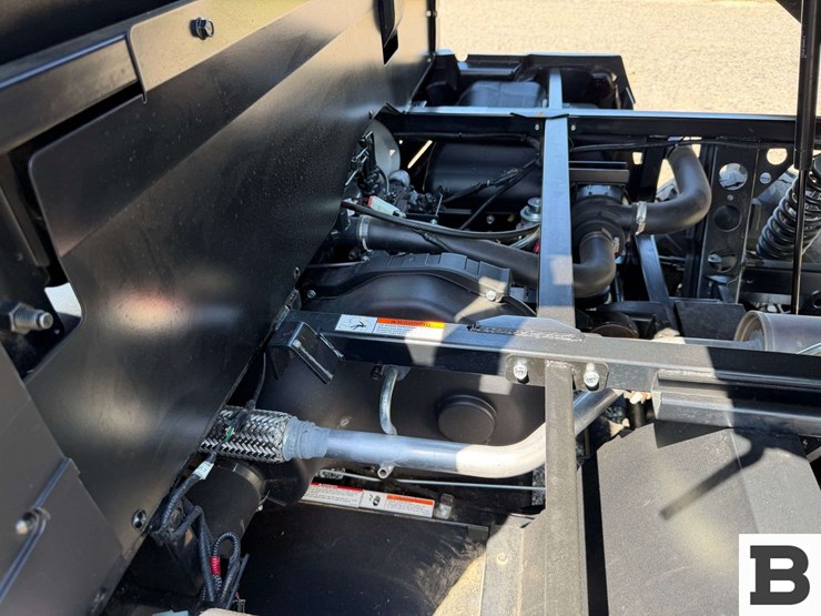 2023-kioti-k9-2400-utv-image-40