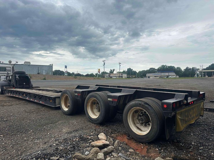 2015-talbert-55-ton-image-10