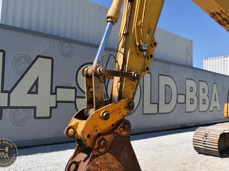 2005-caterpillar-320cl-image-18