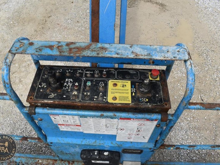2013-genie-s85-image-30