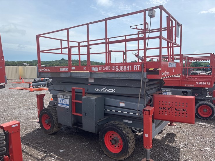 skyjack-sj8841rt-image-4