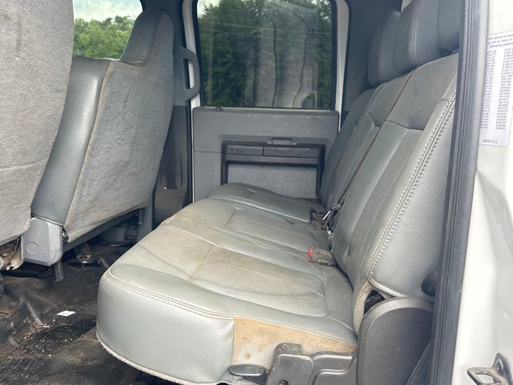 2013-ford-f750-image-31