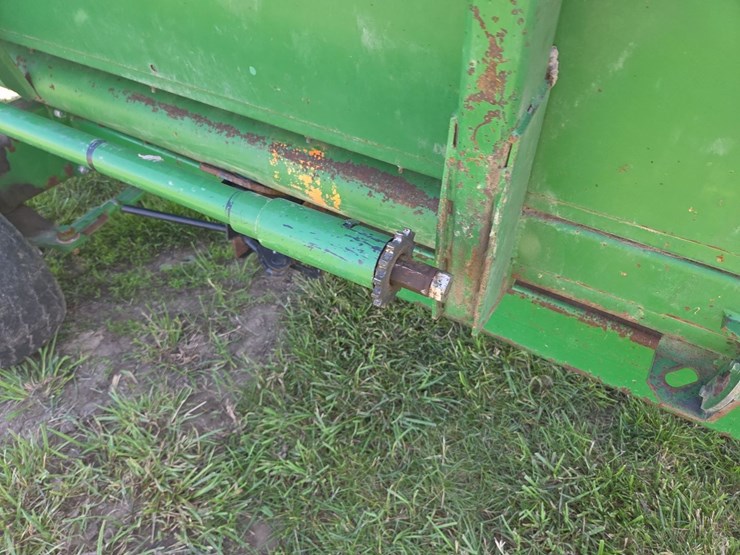 john-deere-920-image-26
