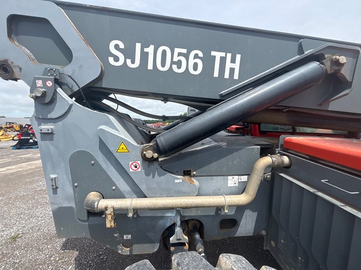 2019-skyjack-sj1056th-image-12