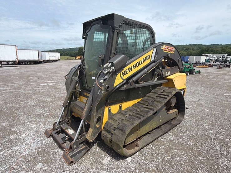 new-holland-c238-image-1