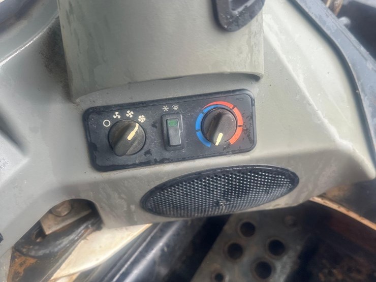 2019-bobcat-t770-image-20