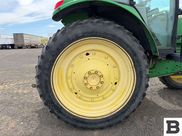 2005-john-deere-7420-image-34