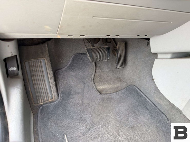 2009-chrysler-pt-cruiser-image-24