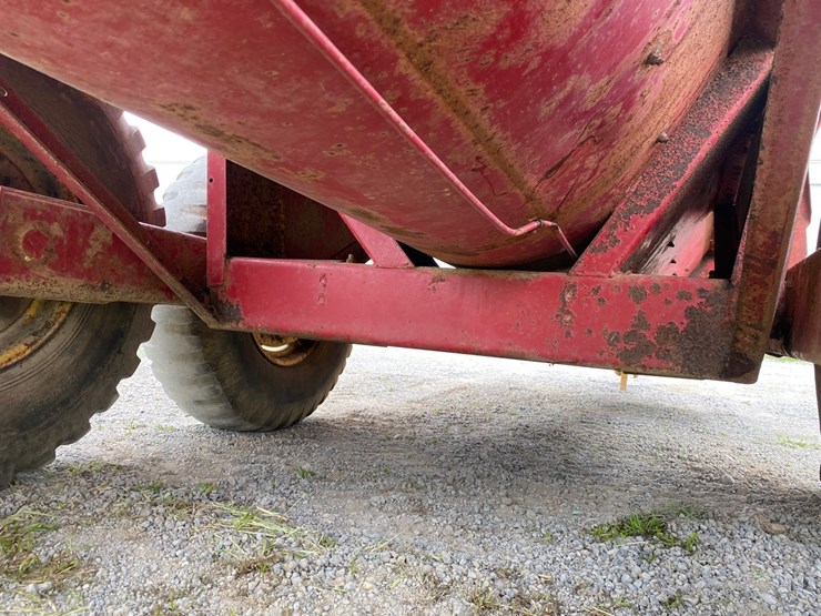 new-holland-307-image-25