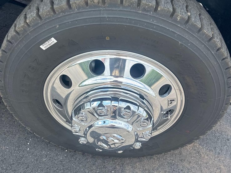 2026-dodge-ram-5500-image-12