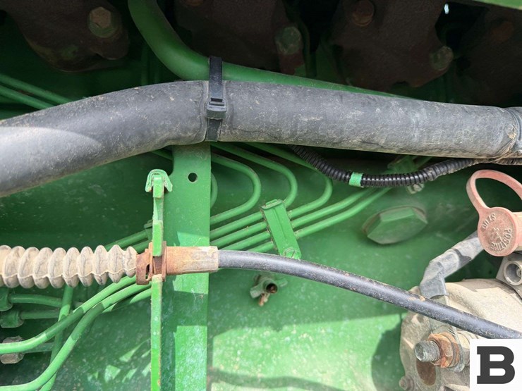 1995-john-deere-7400-image-47