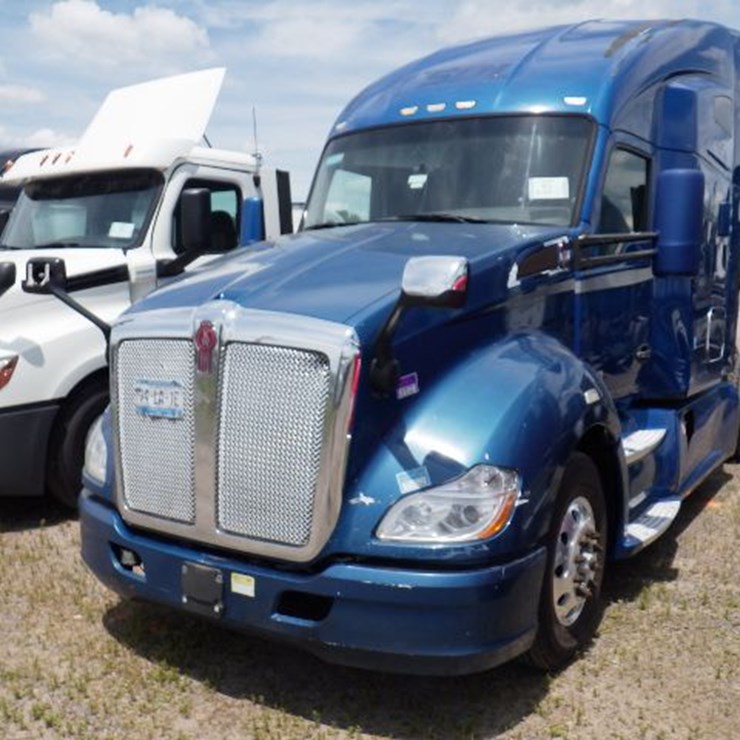 2018 KENWORTH T680