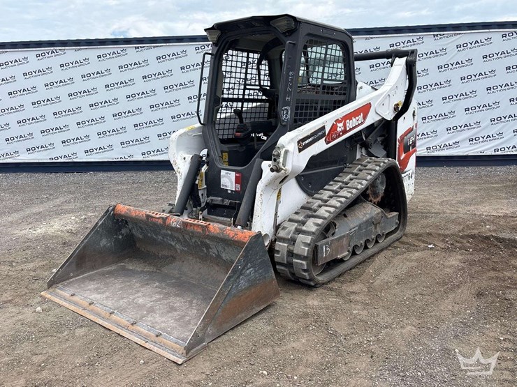 2021-bobcat-t64-image-1
