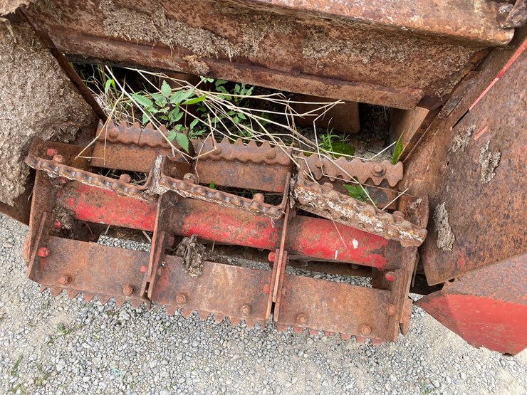 new-holland-307-image-18