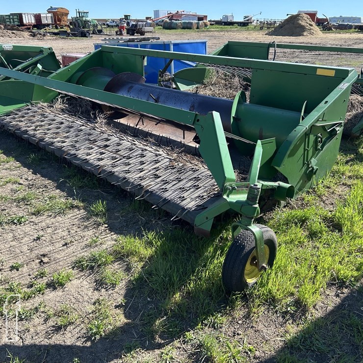JOHN DEERE 912