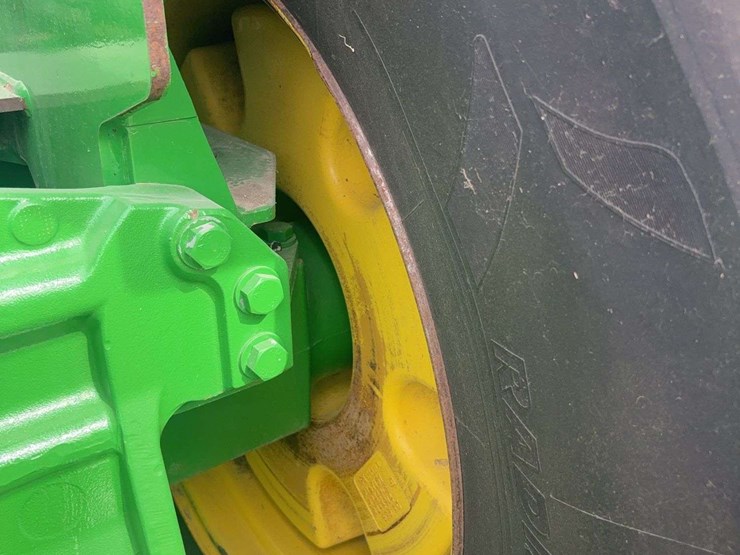 2013-john-deere-9510r-image-18