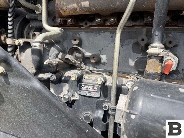 2014-case-ih-magnum-260-cvt-image-88