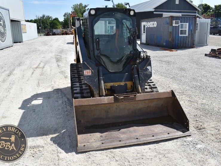 2019-deere-317g-42975-image-24