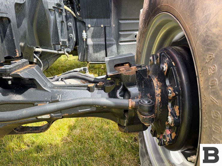 2014-case-ih-magnum-200-cvt-image-18