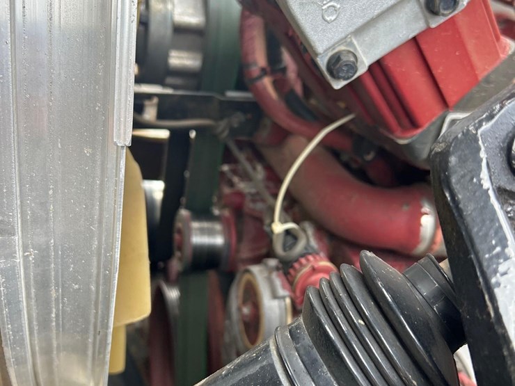 2016-mack-granite-gu713-image-63