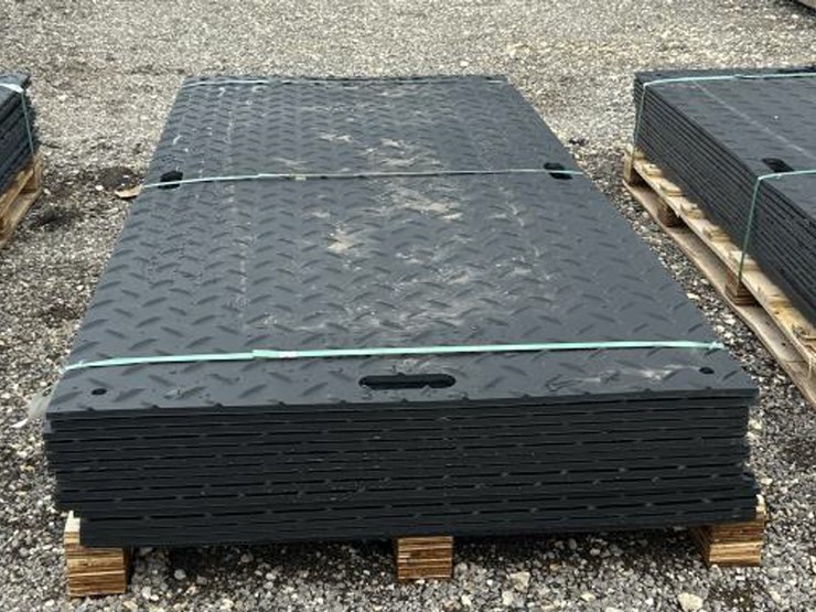 #12-•-(15)-ground-protection-mats---4'-x-8'-x-0.5"-image-1
