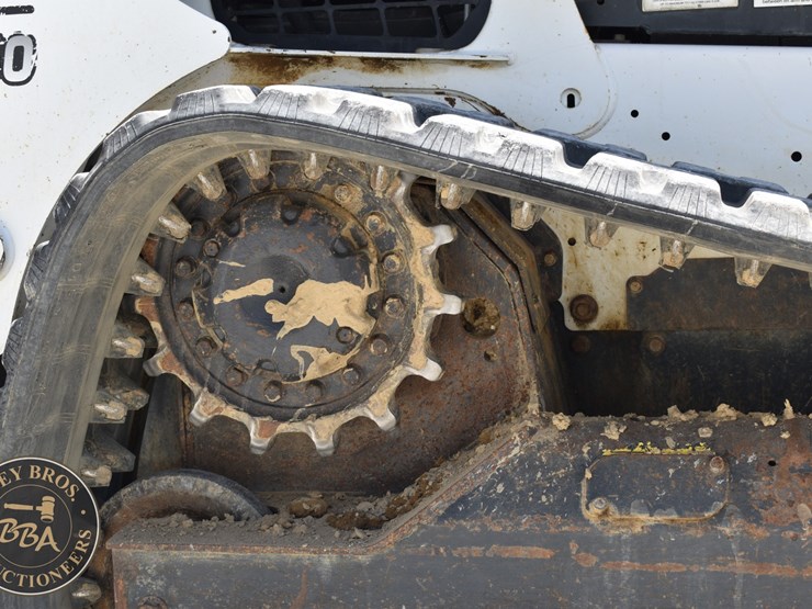 2020-bobcat-t650-image-27