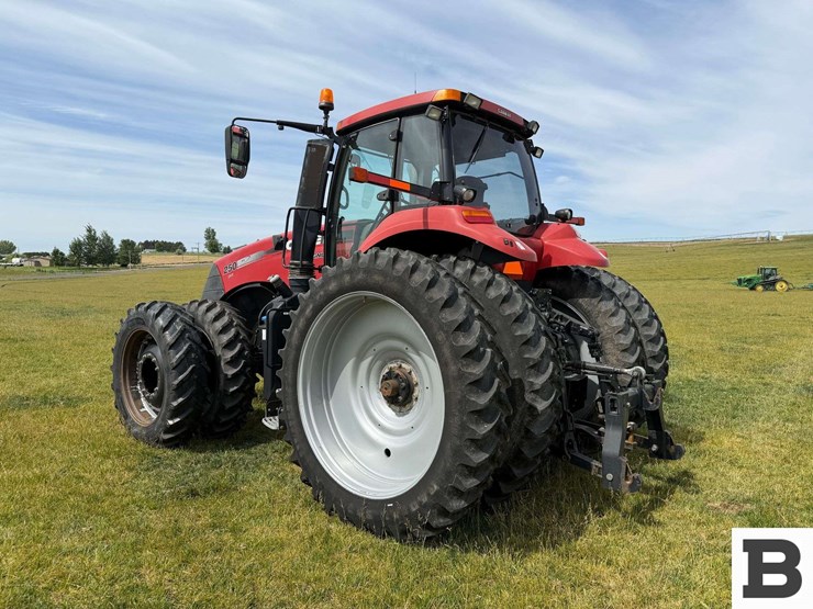 2017-case-ih-magnum-250-cvt-image-5