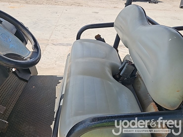2018-club-car-carryall-1700-image-19