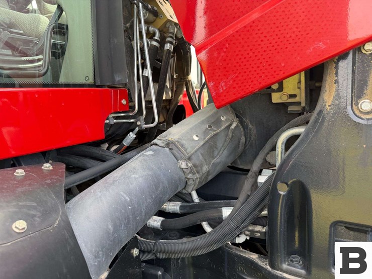 2015-case-ih-magnum-180-image-69