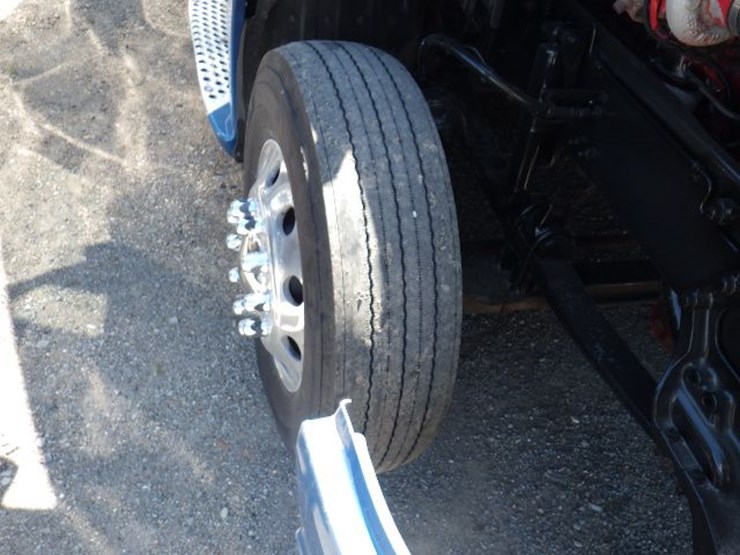 2016-kenworth-t680-image-29