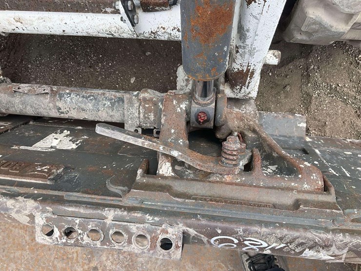 2023-bobcat-t62-image-7