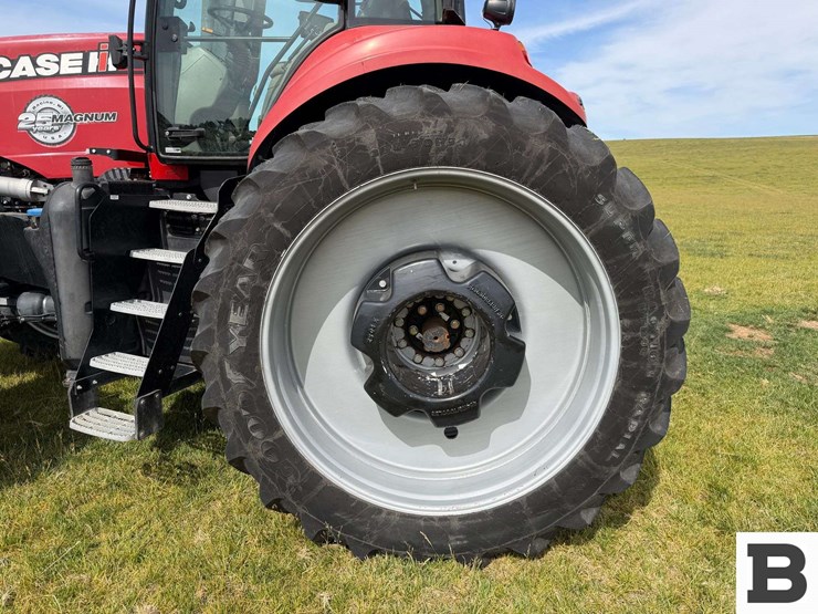 2013-case-ih-magnum-290-image-31