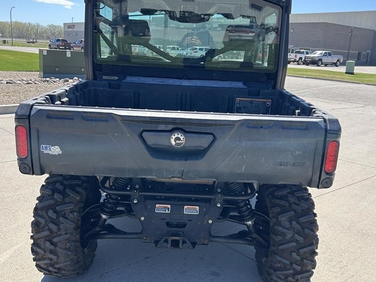 2021-can-am-defender-limited-cab-hd10-image-6