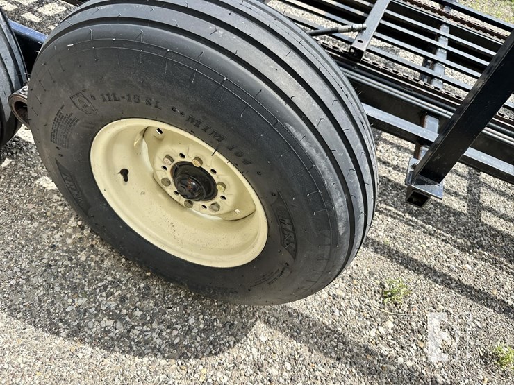 john-deere-568-image-16